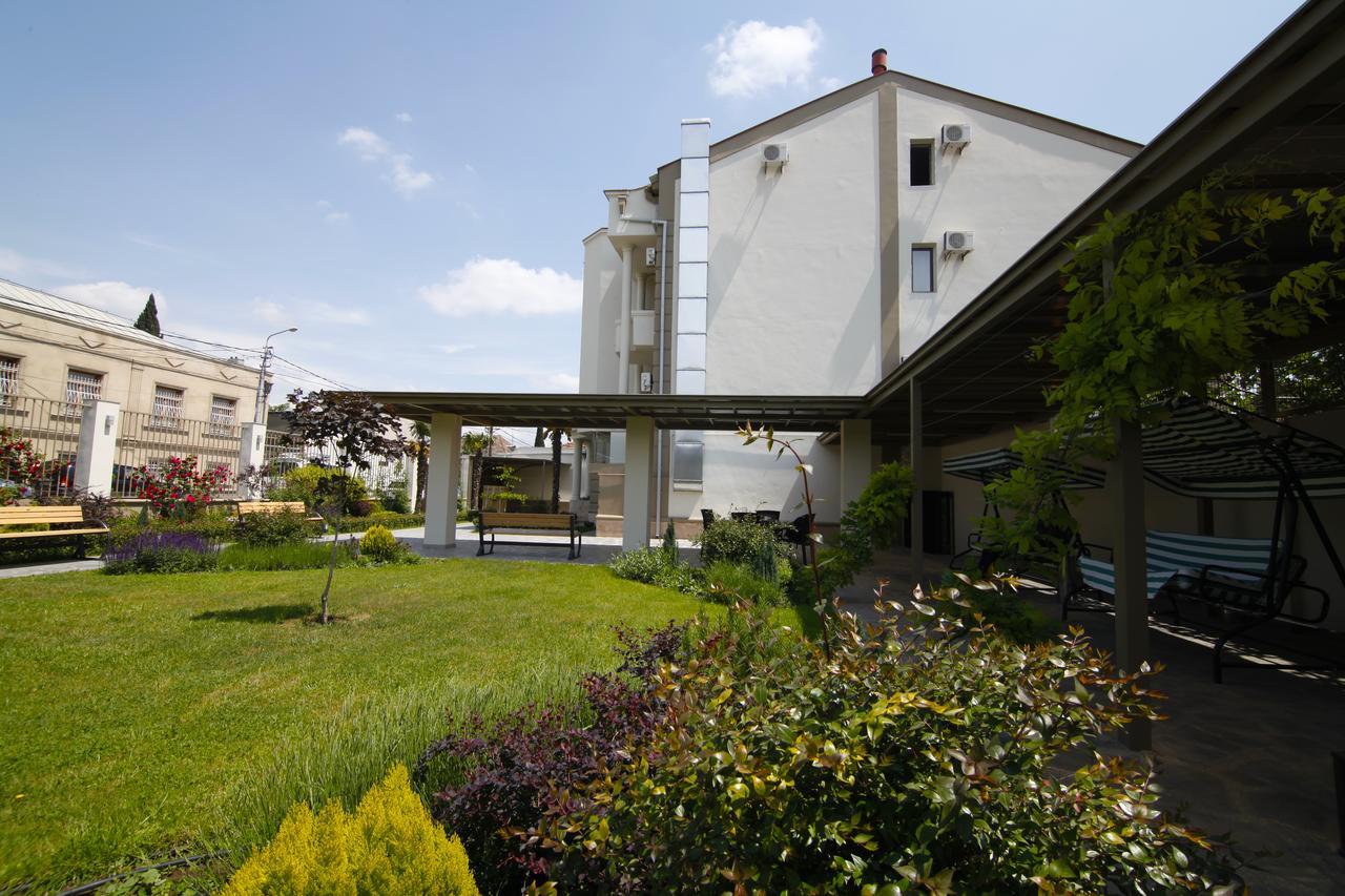Hotel Doesi Tbilissi Extérieur photo